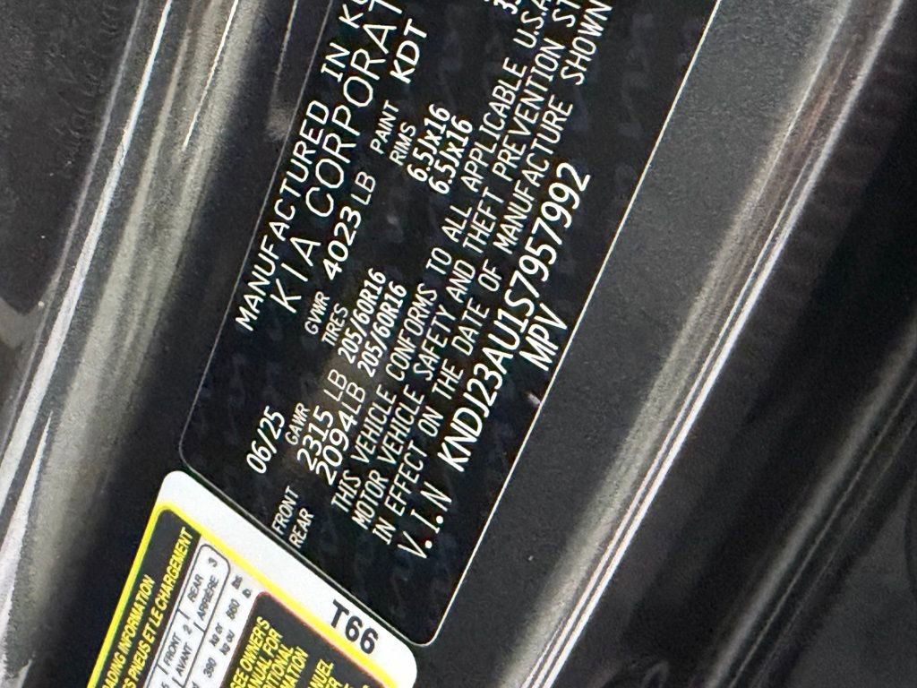 Used 2025 Kia Soul LX image 35