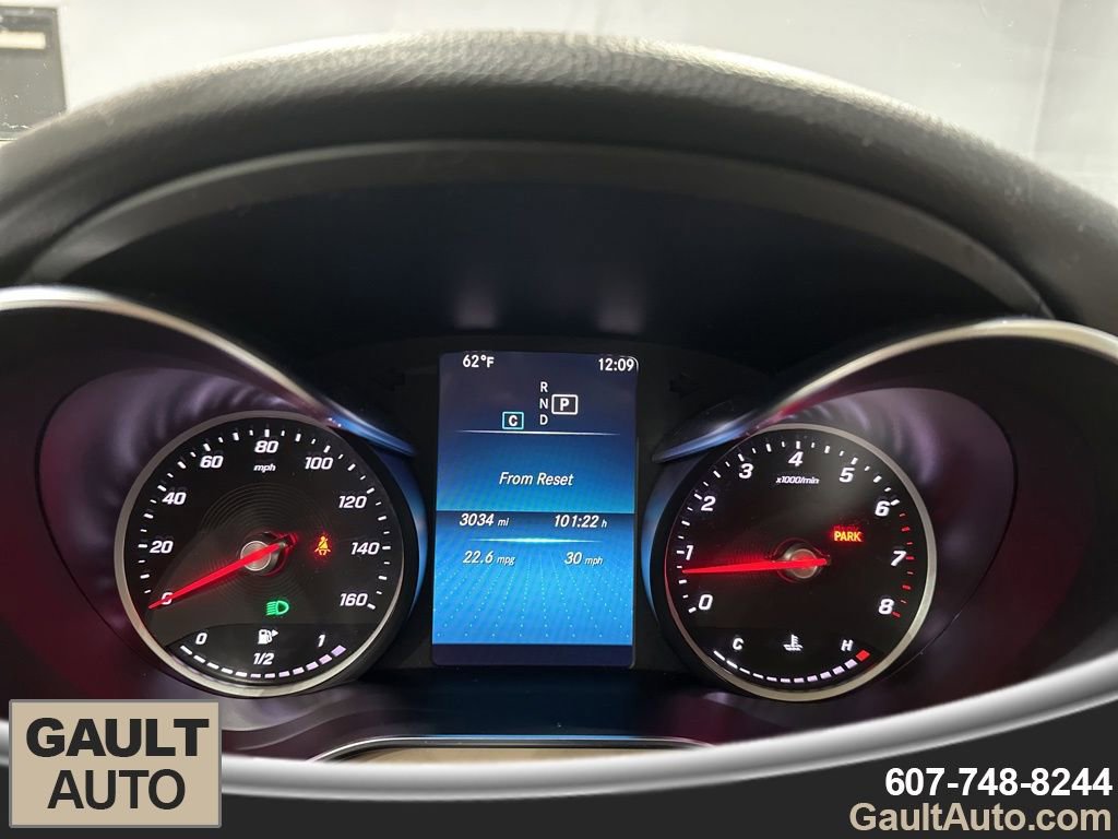 Used 2020 Mercedes-Benz GLC 300 4MATIC image 9