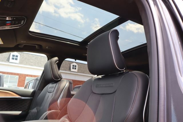 New 2026 Jeep Grand Cherokee Summit AWD/4WD image 29