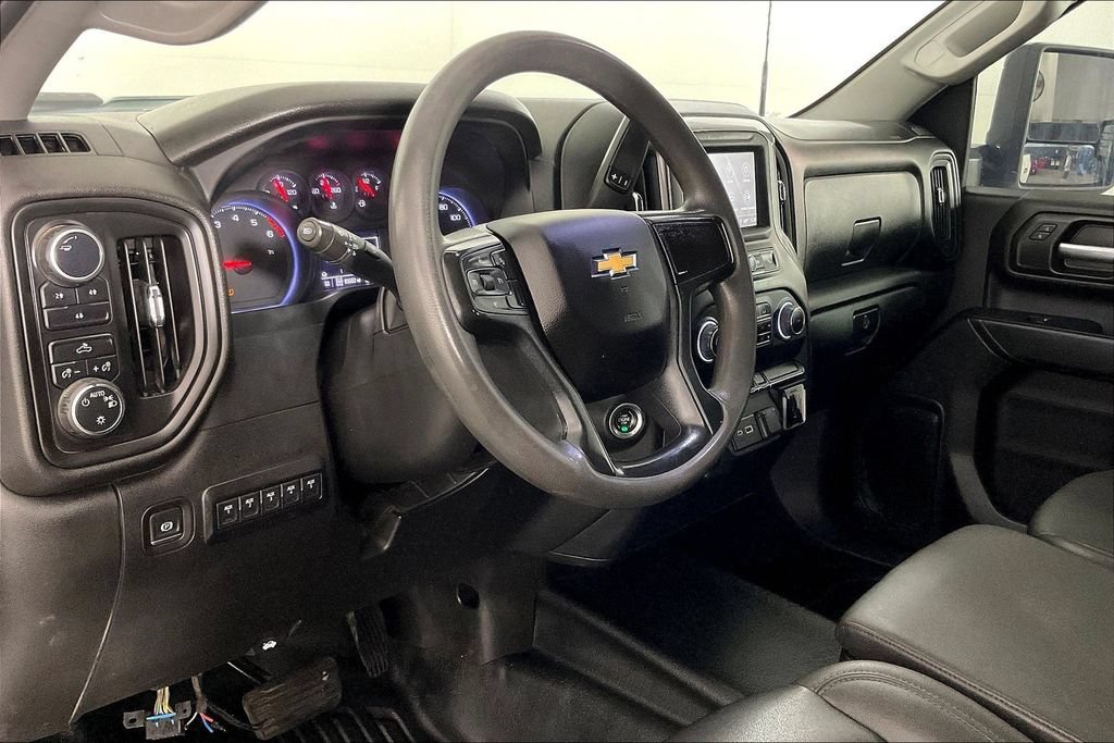 Used 2024 Chevrolet Silverado 2500 W/T w/ WT Convenience Package AWD/4WD image 15