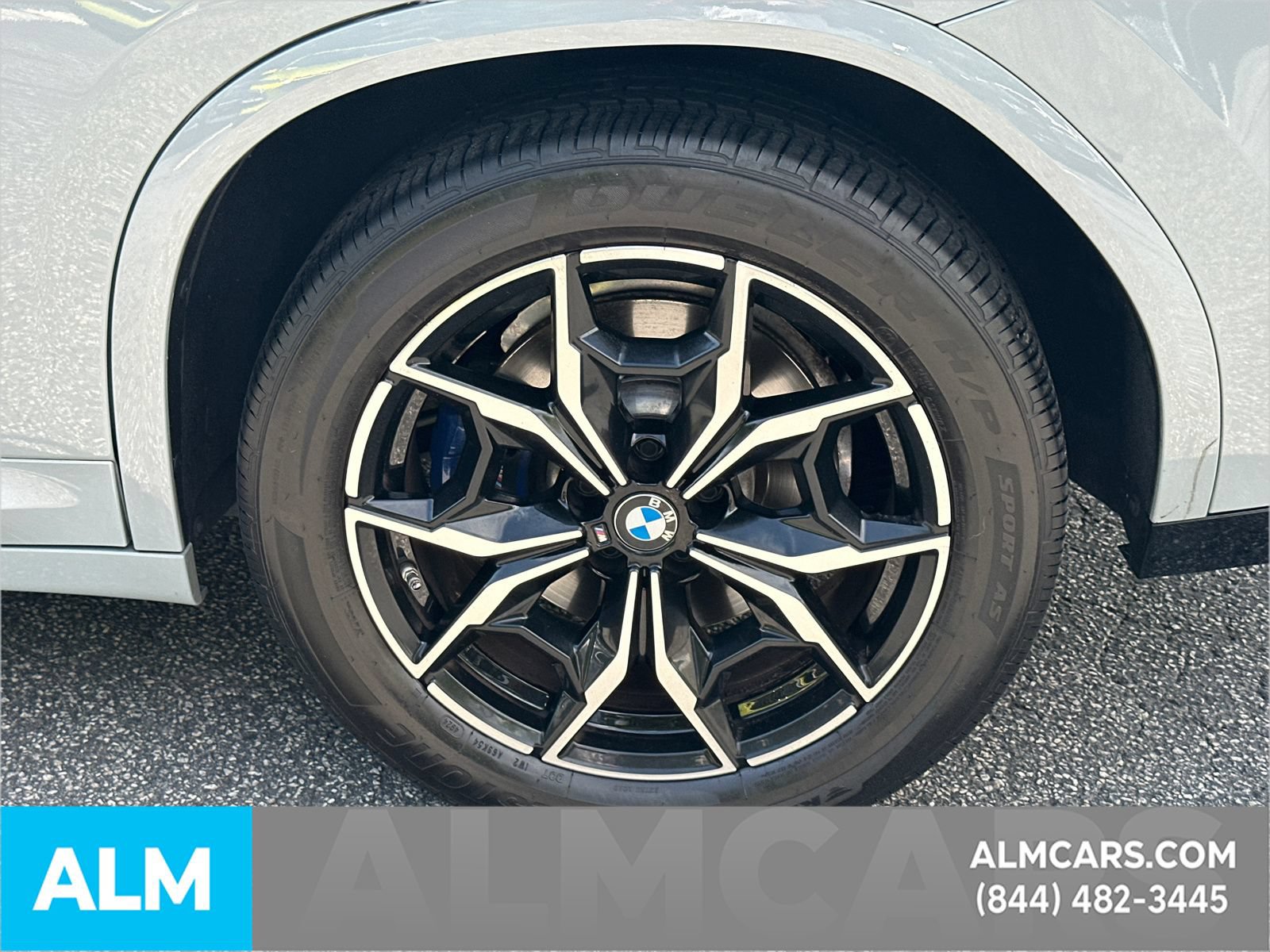 Used 2024 BMW X4 M40i AWD/4WD image 23
