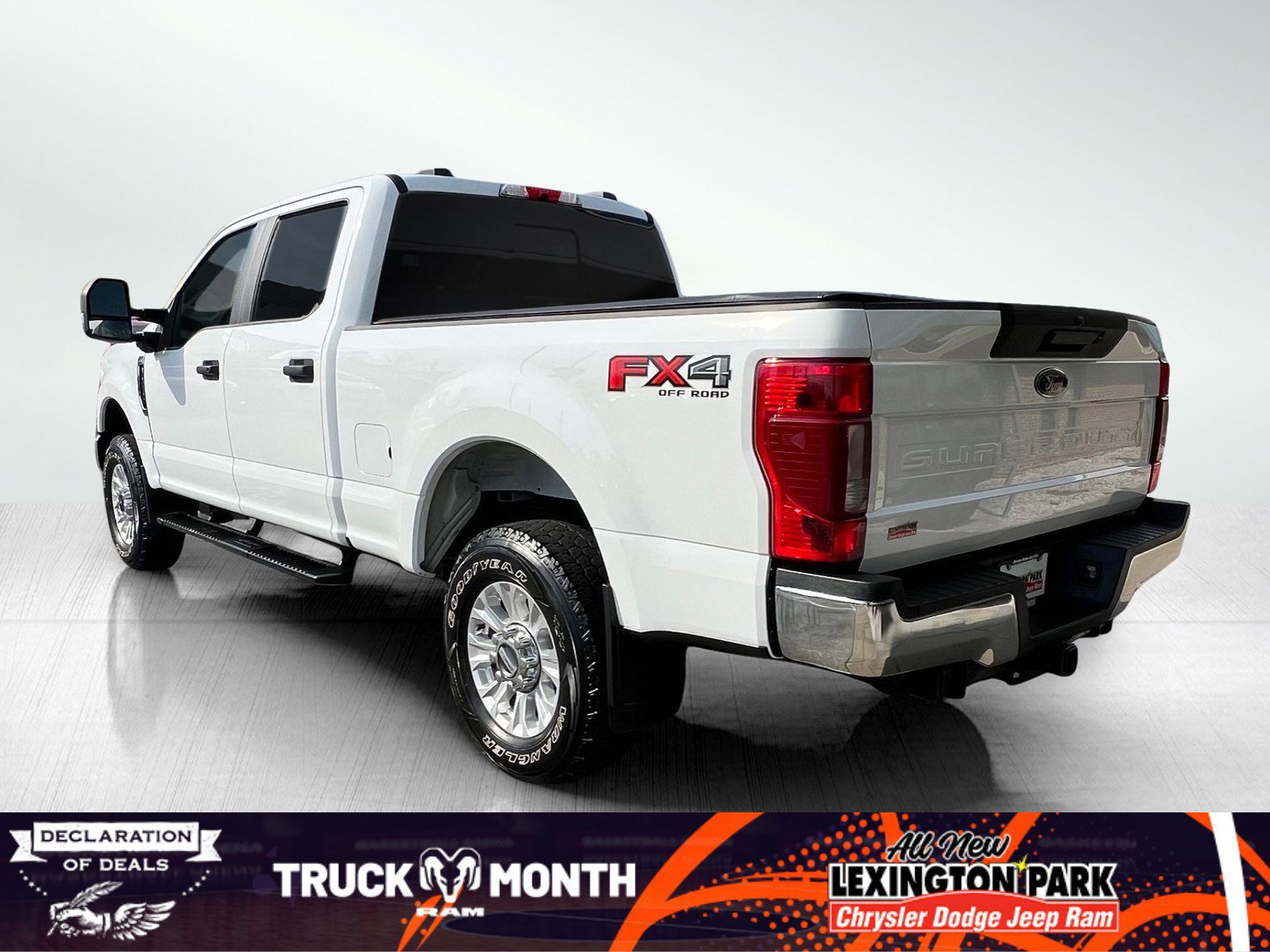 Used 2022 Ford F350 XL w/ STX Appearance Package image 7