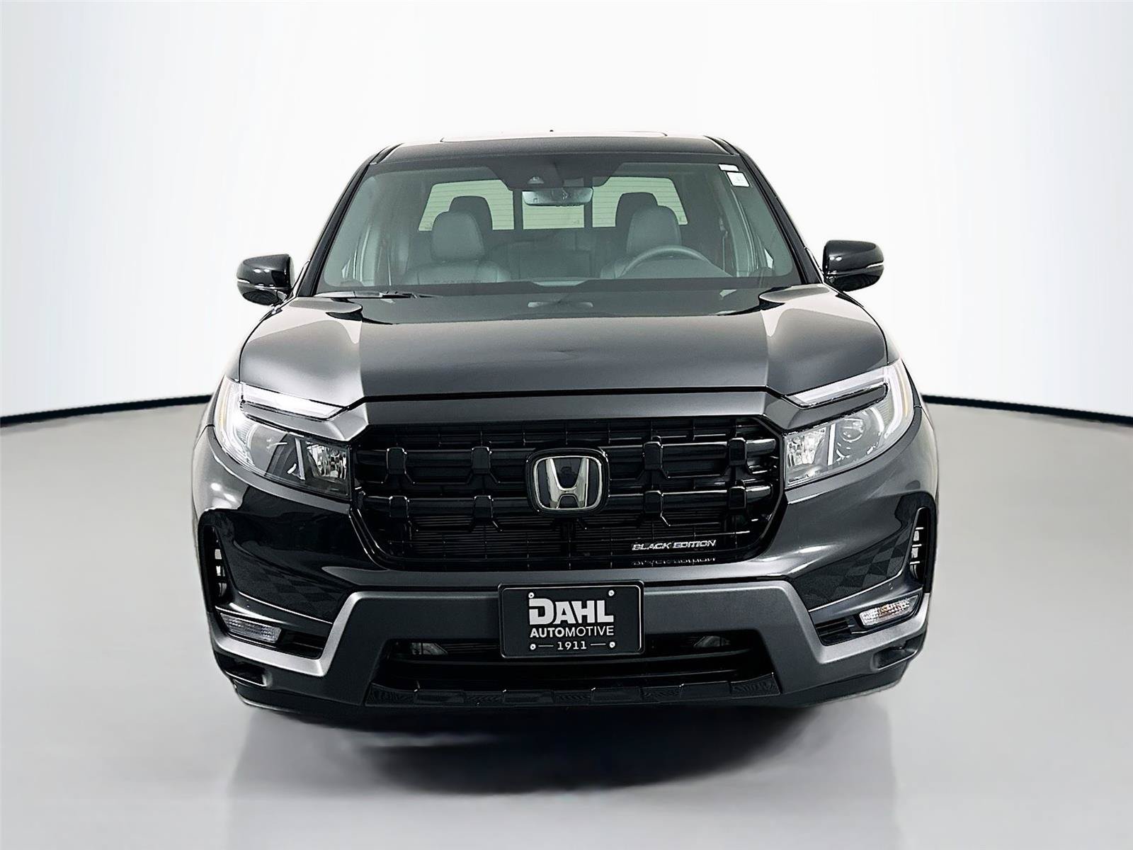 New 2026 Honda Ridgeline Black Edition image 3
