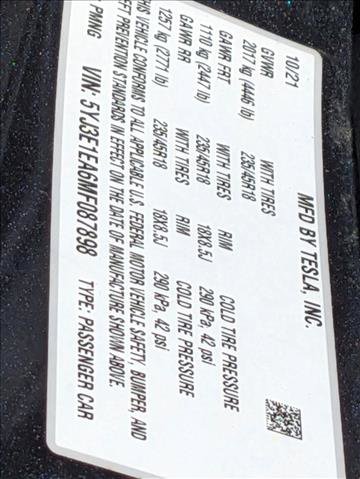 Used 2021 Tesla Model 3 Standard Range Plus RWD image 24