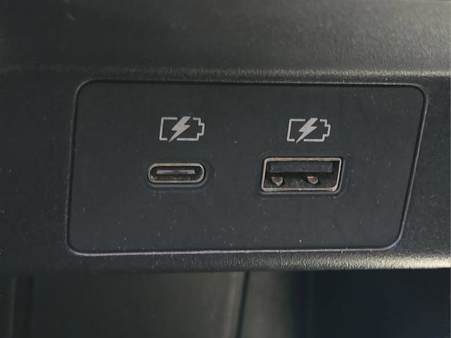 Used 2022 Mitsubishi Outlander SE image 16