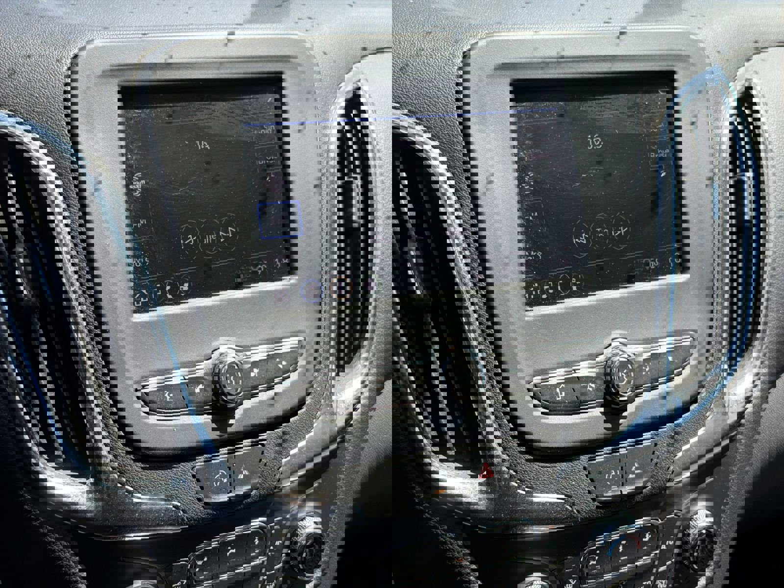 Used 2024 Chevrolet Equinox LT w/ LPO, Floor Liner Package image 23