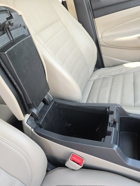 Used 2018 Ford Escape SEL FWD image 34