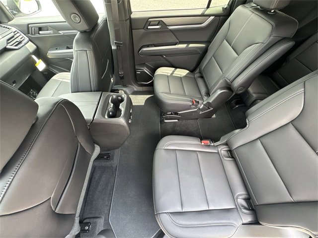 New 2025 GMC Acadia Elevation w/ Elevation Premium Package image 24