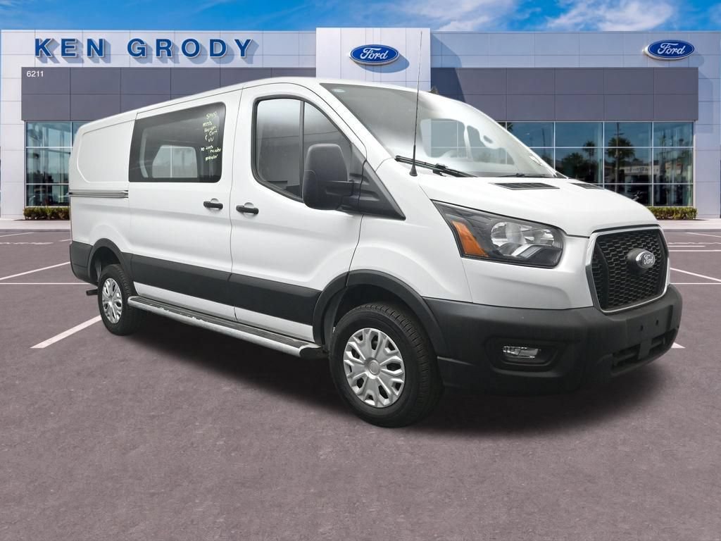 Used 2025 Ford Transit 250 Low Roof w/ Exterior Upgrade Package RWD image 20