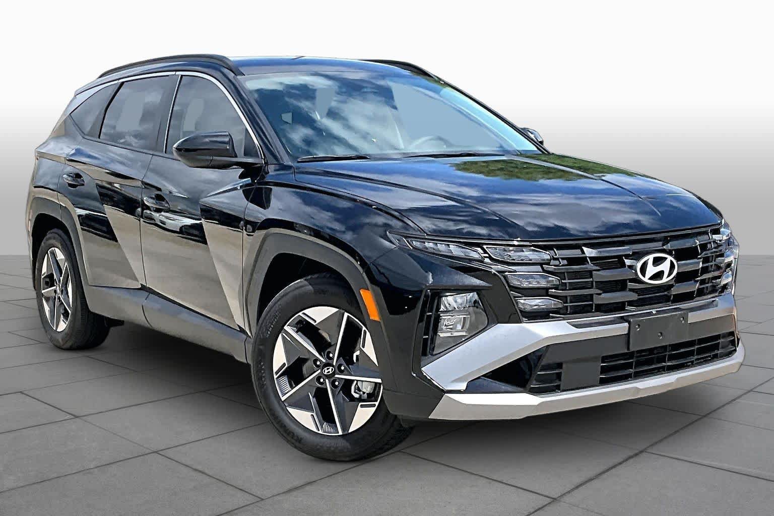 Certified 2025 Hyundai Tucson SEL FWD image 3