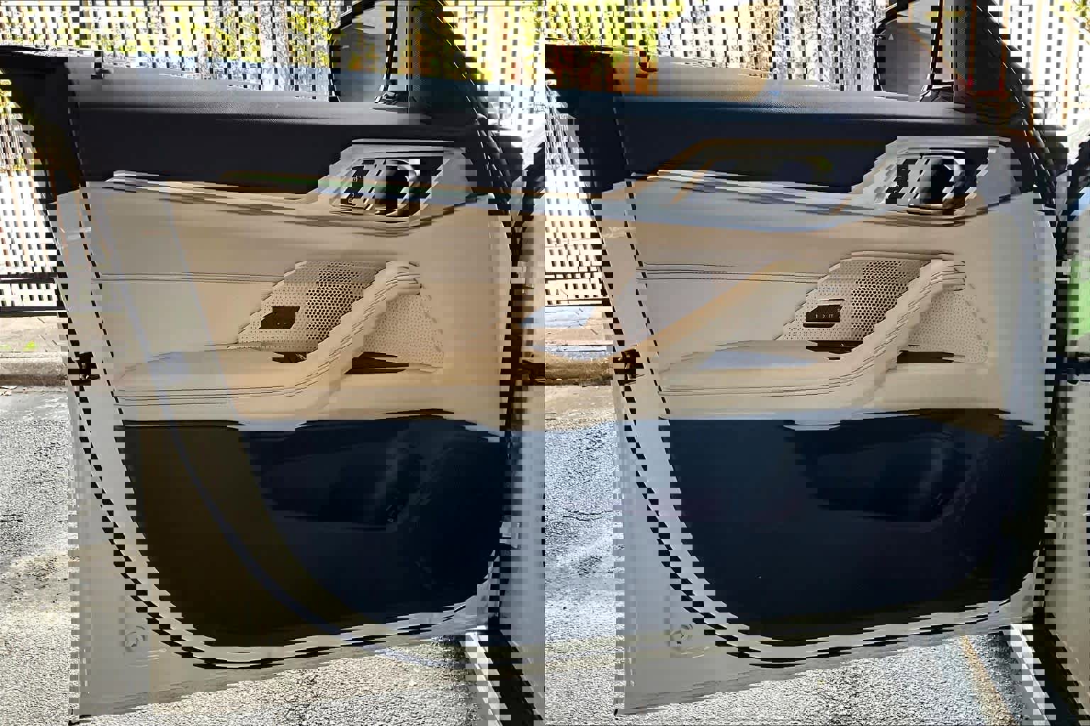 Used 2023 BMW i4 eDrive35 w/ Premium Package image 21