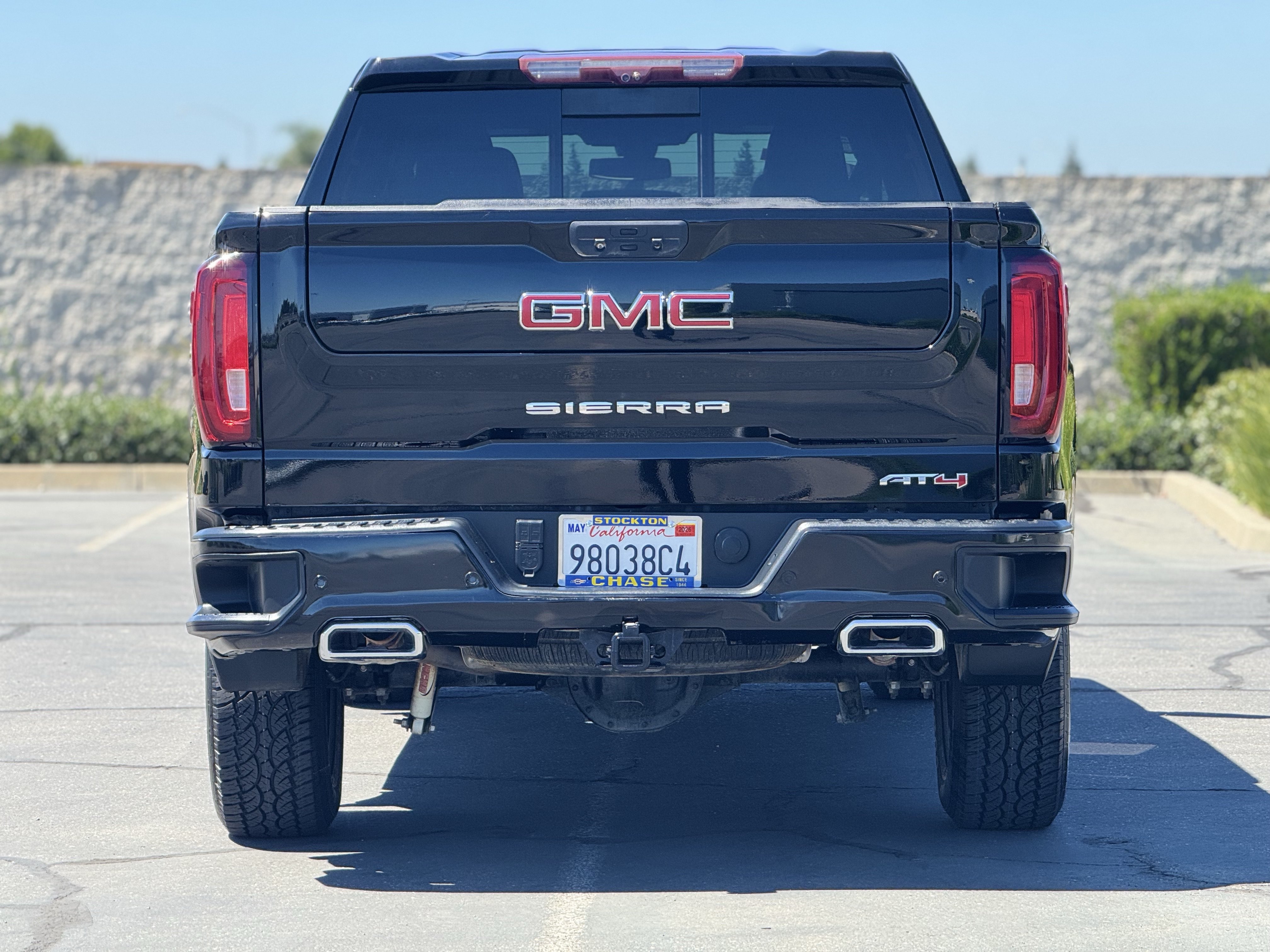 Used 2021 GMC Sierra 1500 AT4 w/ AT4 Value Package AWD/4WD image 6