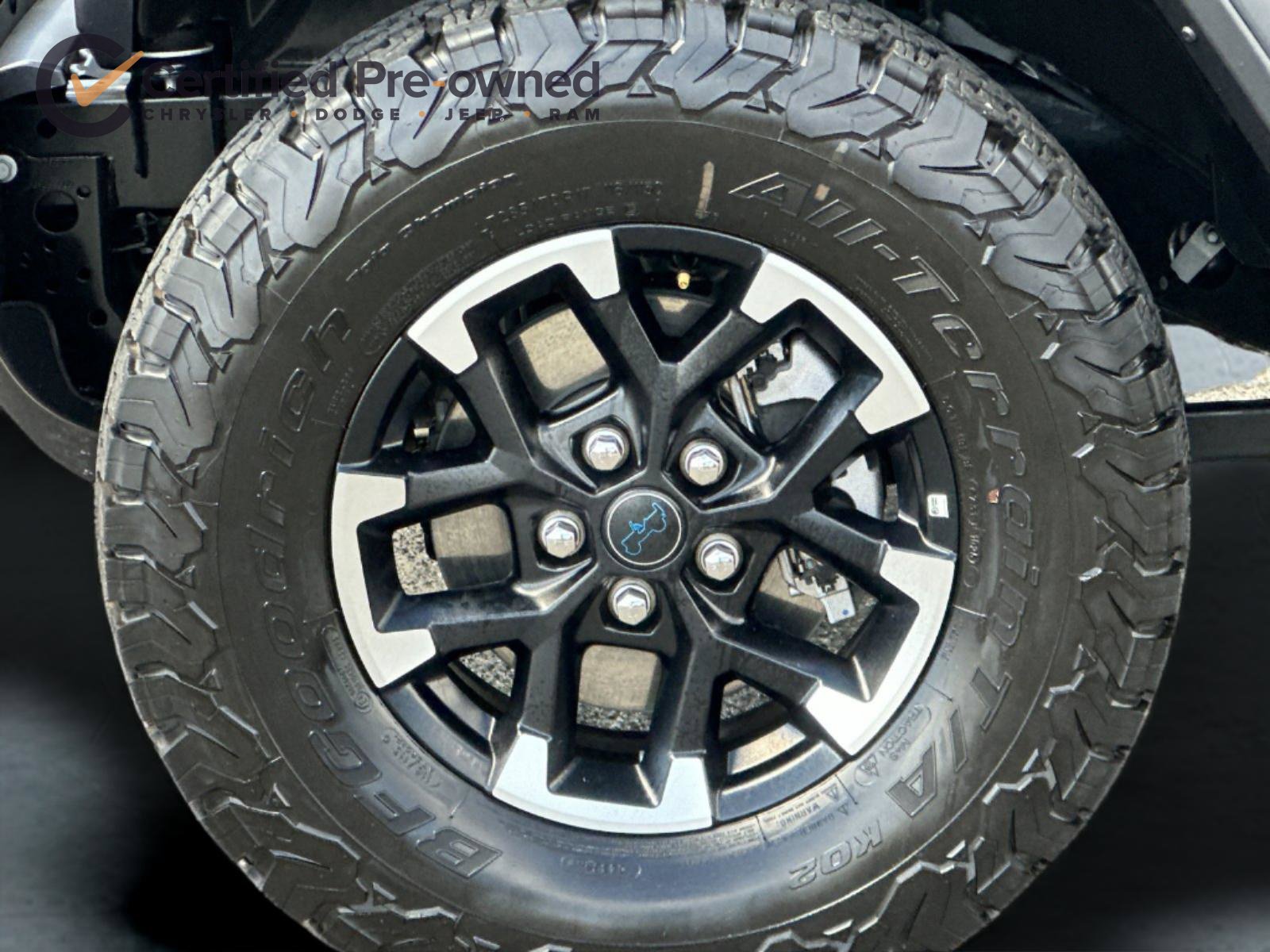 Used 2025 Jeep Wrangler Unlimited Rubicon 4xe w/ Safety Group AWD/4WD image 26