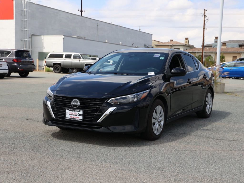 Used 2024 Nissan Sentra S image 8