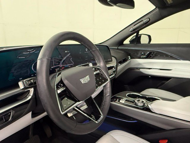 Certified 2024 Cadillac Lyriq Sport RWD image 18