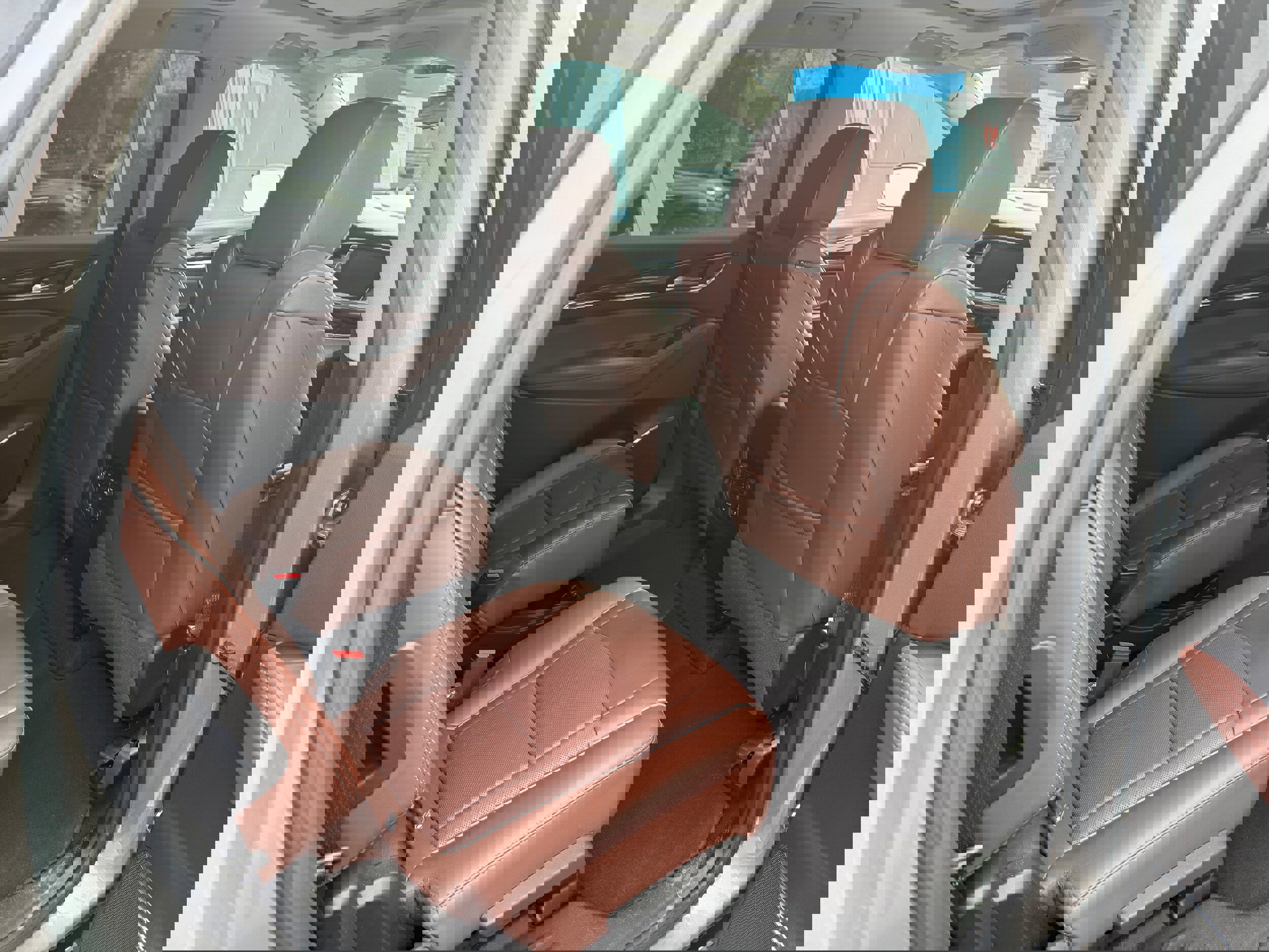 Used 2018 Buick Enclave Avenir w/ Avenir Technology Package image 7