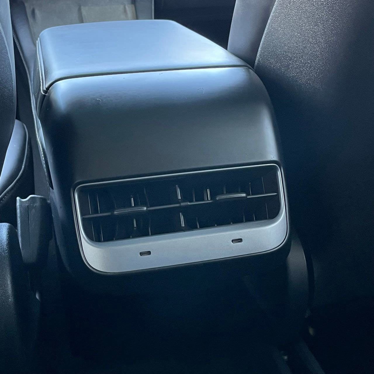 Used 2023 Tesla Model Y Long Range image 22