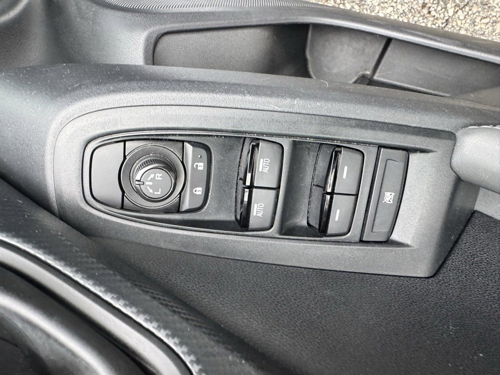 Used 2024 Subaru Crosstrek 2.0i Premium image 16