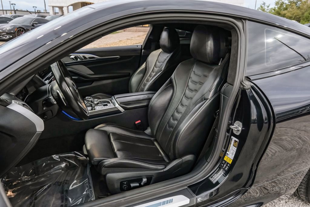 Used 2022 BMW M850i xDrive Coupe w/ Driving Assistance Package image 41