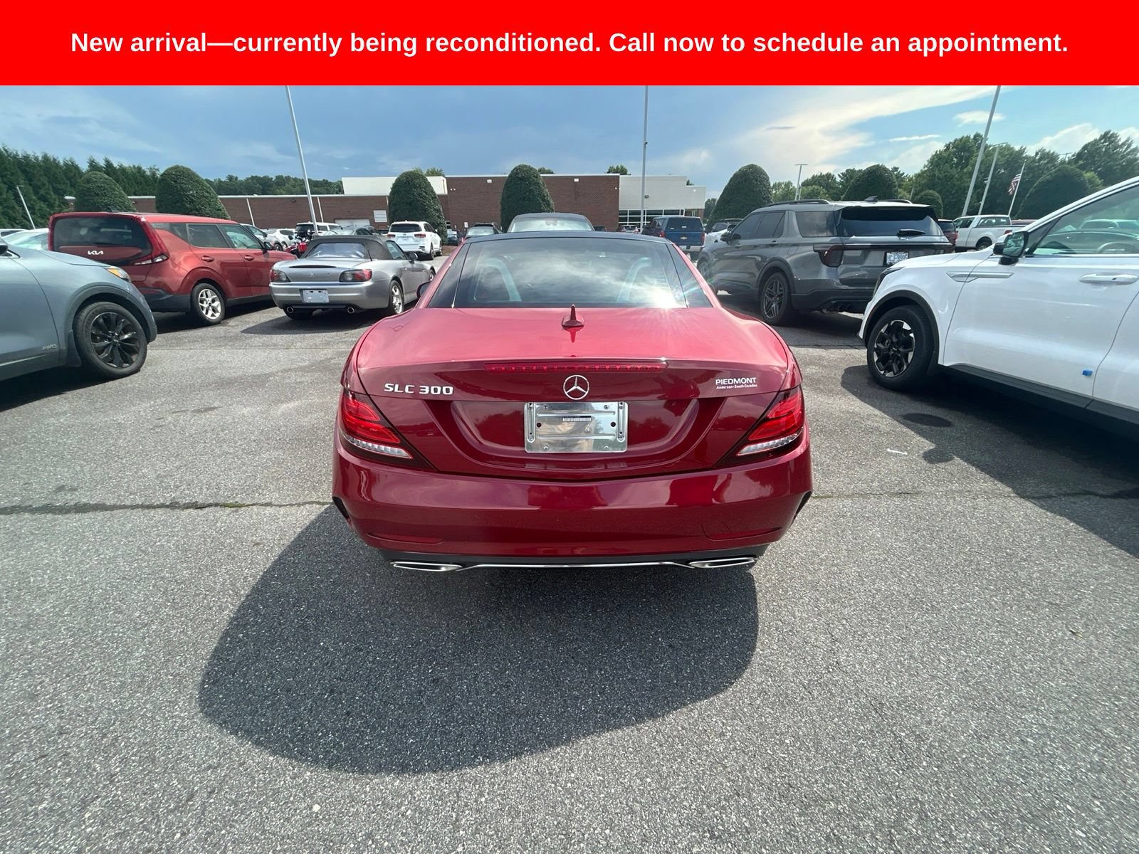 Used 2020 Mercedes-Benz SLC 300 image 7