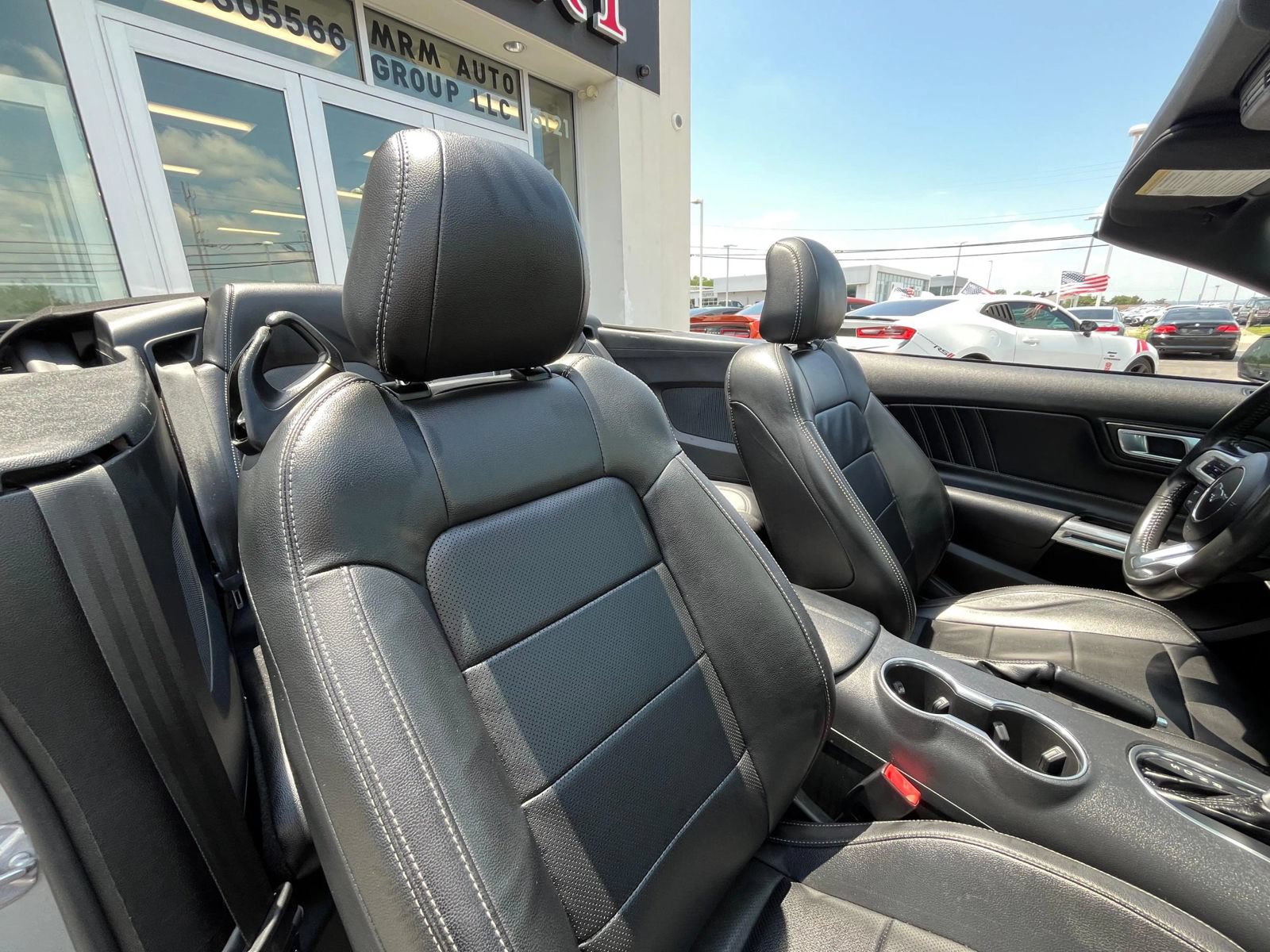 Used 2022 Ford Mustang Premium RWD image 35