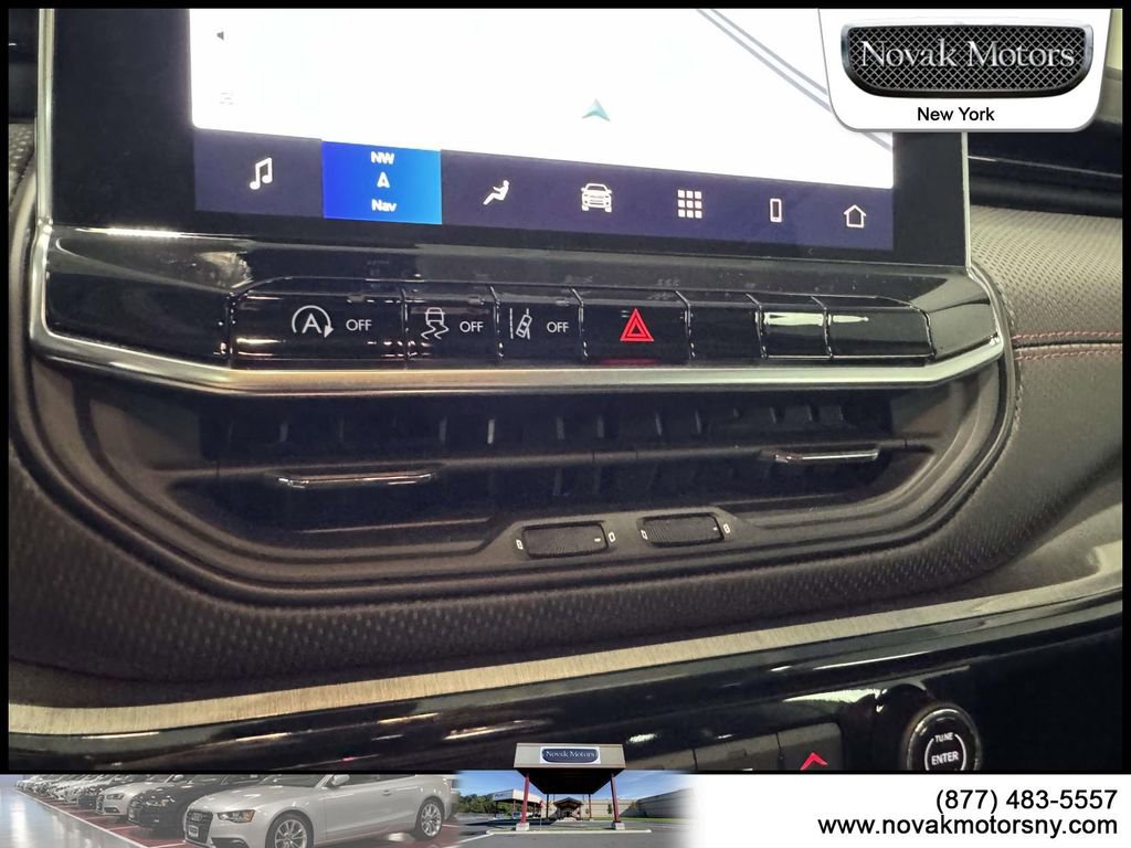 Used 2022 Jeep Compass Trailhawk w/ Trailhawk Elite Group image 21