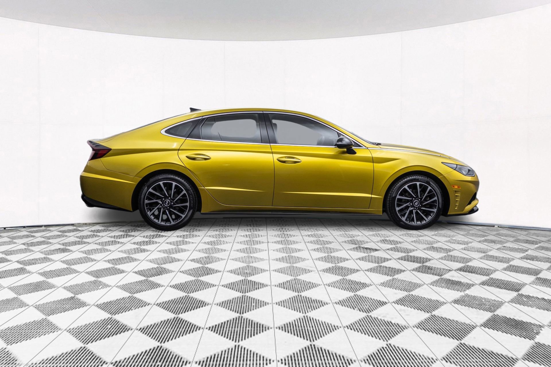 Used 2020 Hyundai Sonata SEL Plus image 13