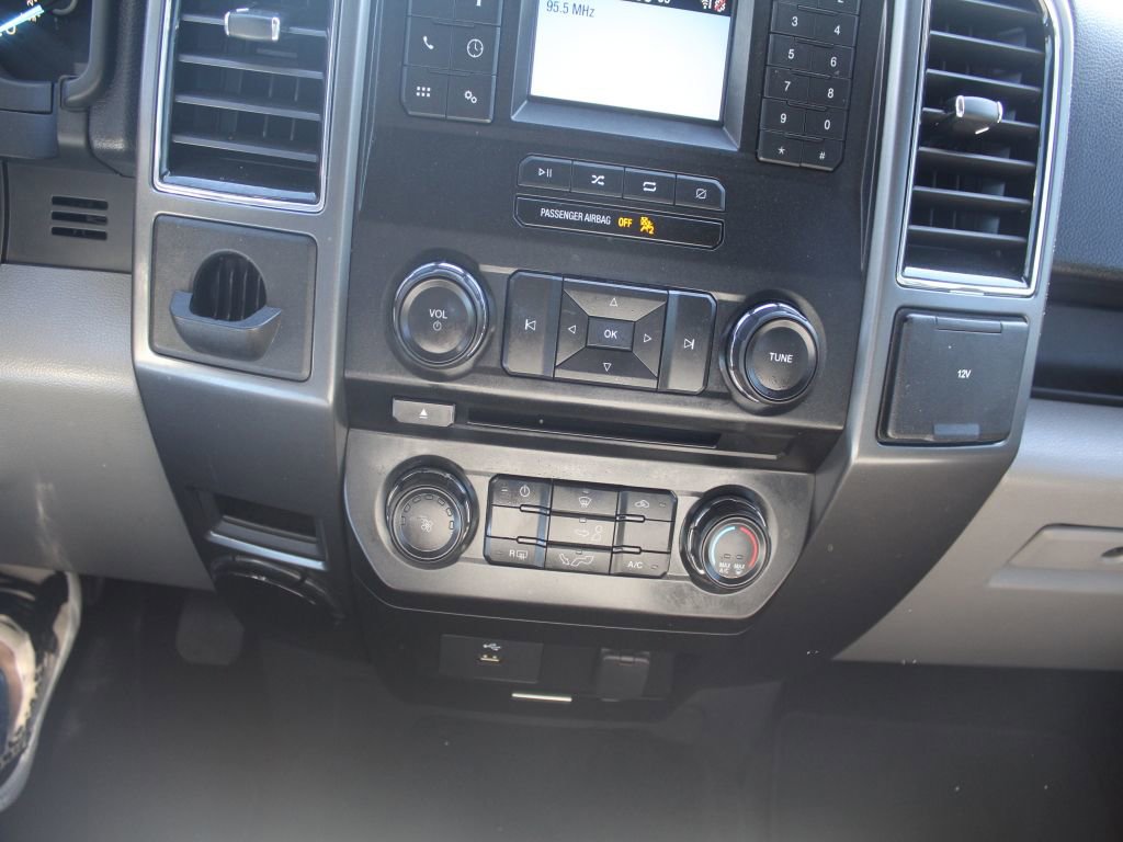 Used 2018 Ford F150 XLT w/ Equipment Group 301A Mid RWD image 15
