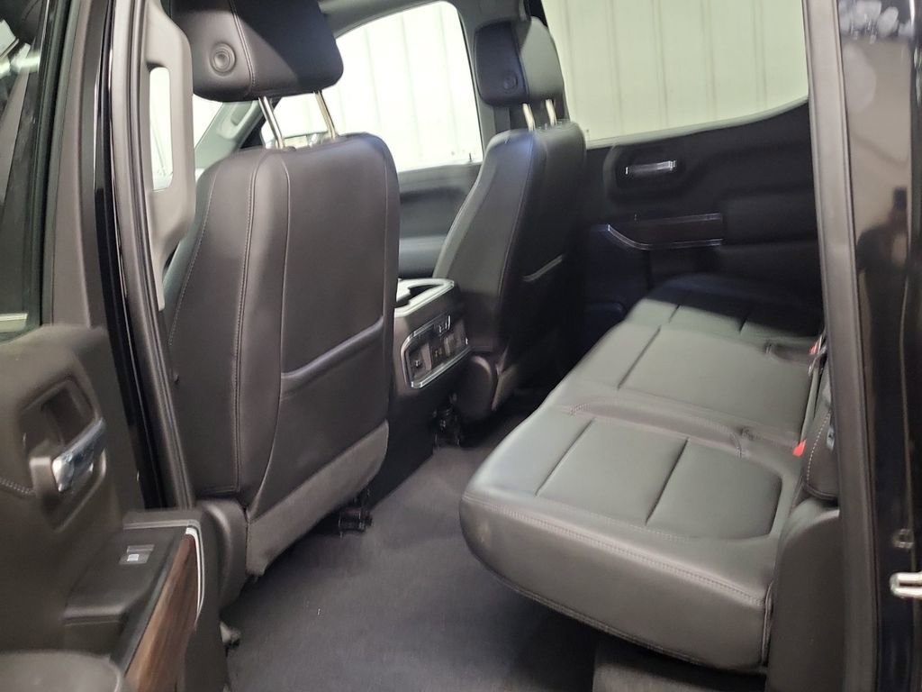 Used 2019 GMC Sierra 1500 SLT w/ SLT Premium Package image 4