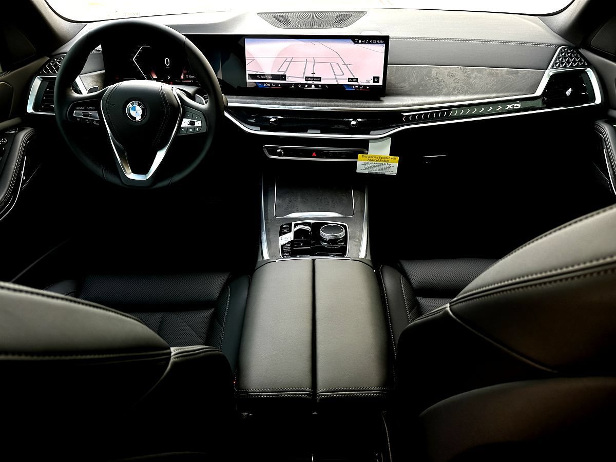 New 2026 BMW X5 xDrive40i AWD/4WD image 19