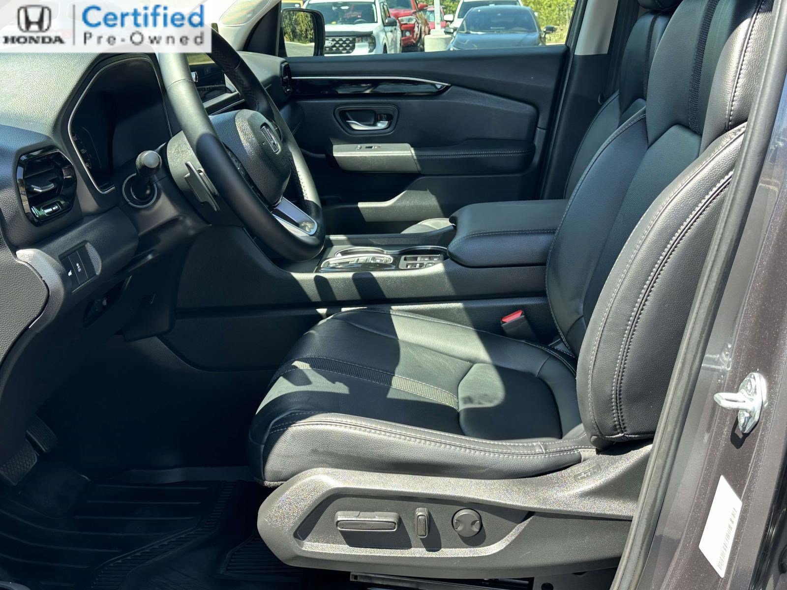 Certified 2025 Honda Pilot EX-L image 4