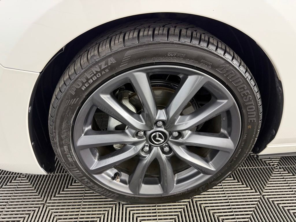 Used 2019 MAZDA MAZDA3 Hatchback w/ Preferred Package FWD image 10
