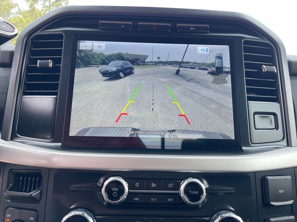 Used 2022 Ford F150 XLT w/ Equipment Group 302A High image 8