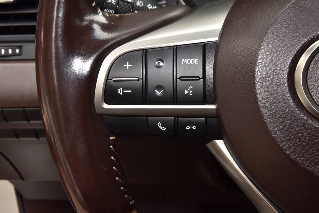Used 2018 Lexus RX 350 AWD w/ Premium Package image 23