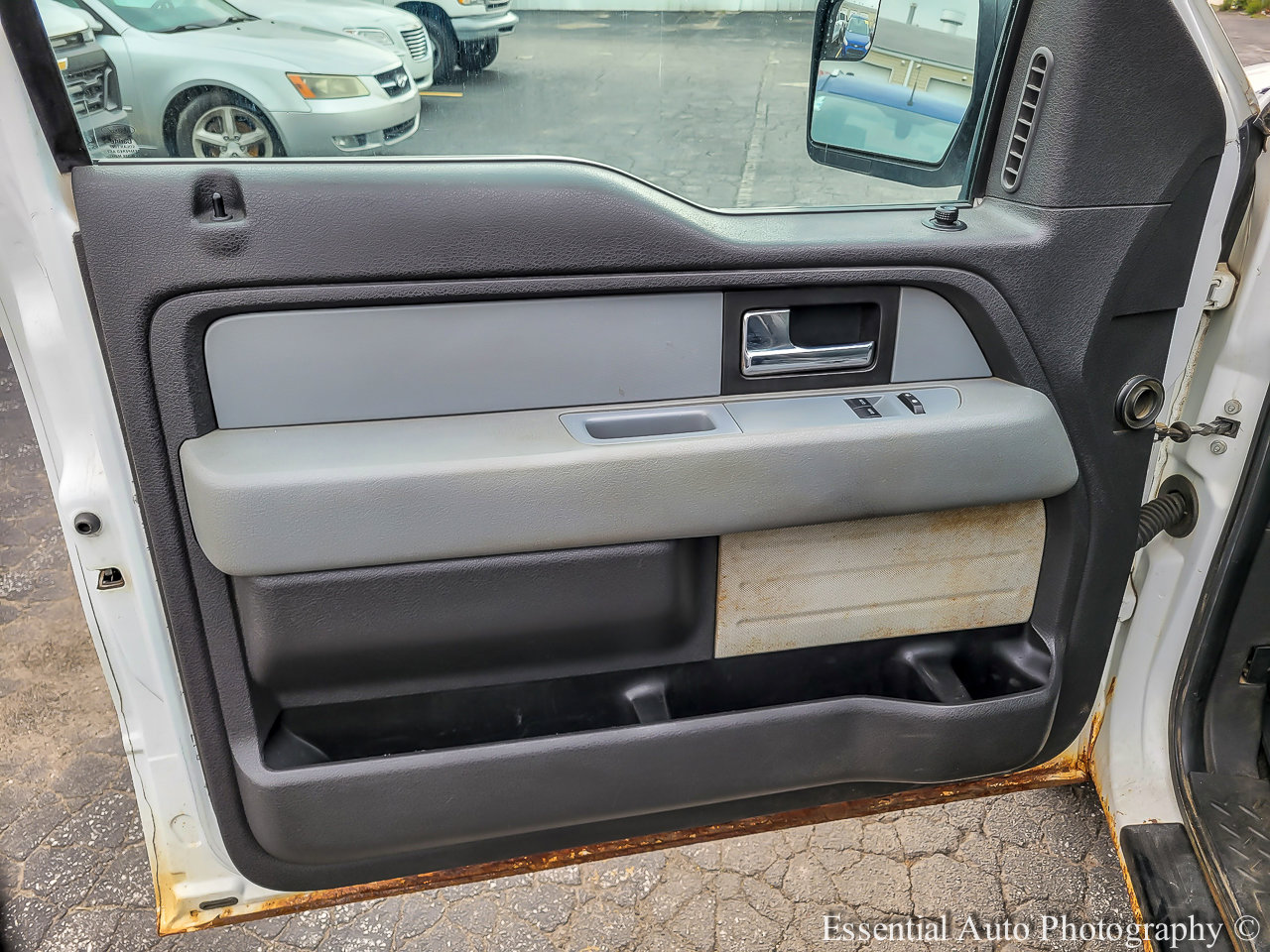 Used 2014 Ford F150 XL w/ Equipment Group 101A Mid AWD/4WD image 19