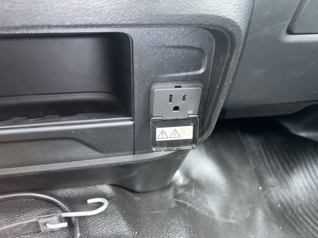 New 2024 RAM 3500 Tradesman w/ Chrome Appearance Group image 22