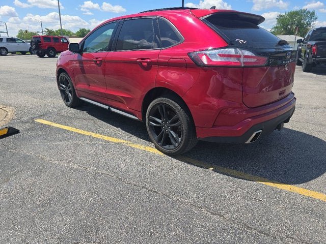 Used 2023 Ford Edge ST w/ Equipment Group 401A AWD/4WD image 6