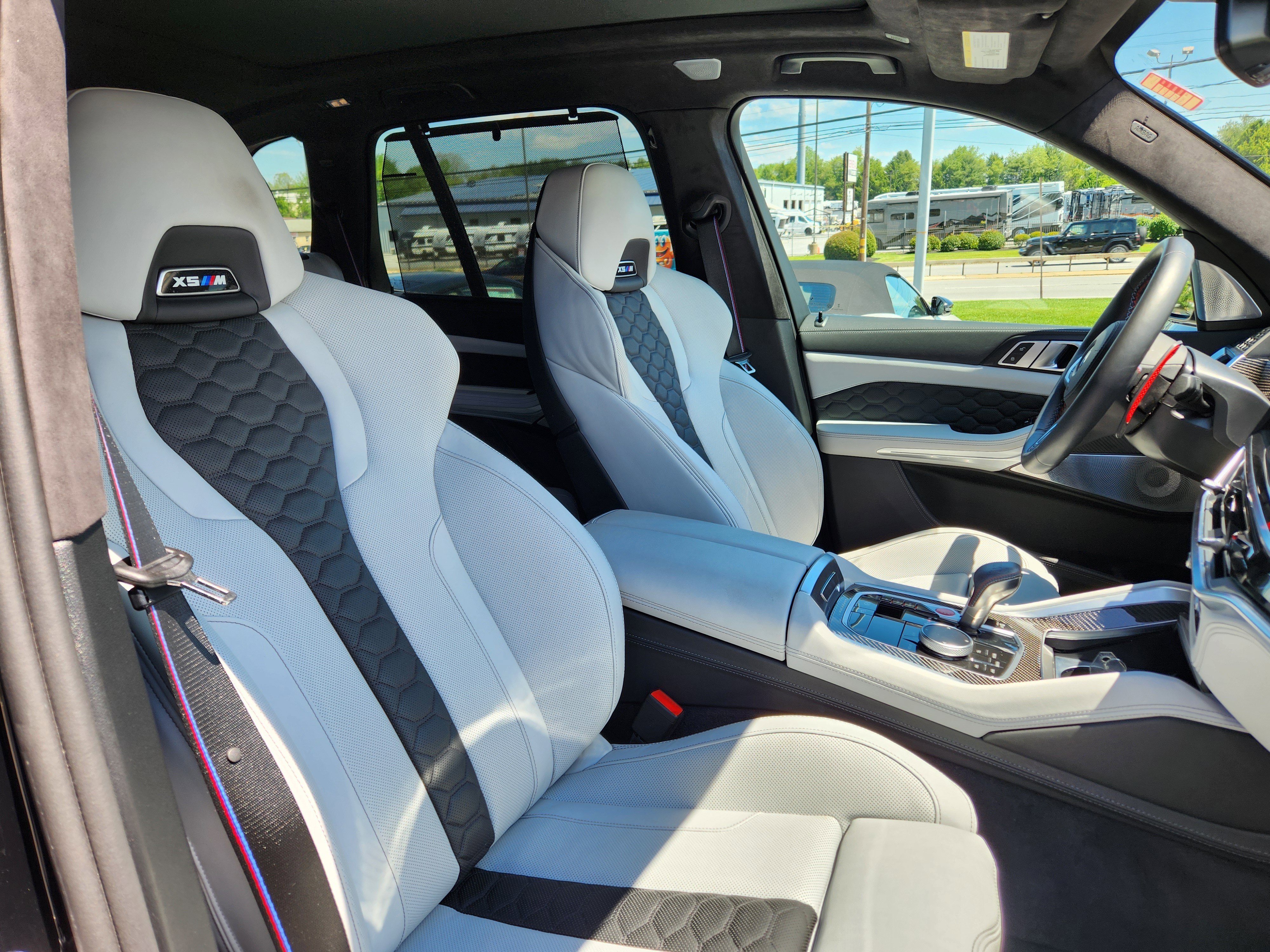Used 2025 BMW X5 M Competition w/ Executive Package AWD/4WD image 16