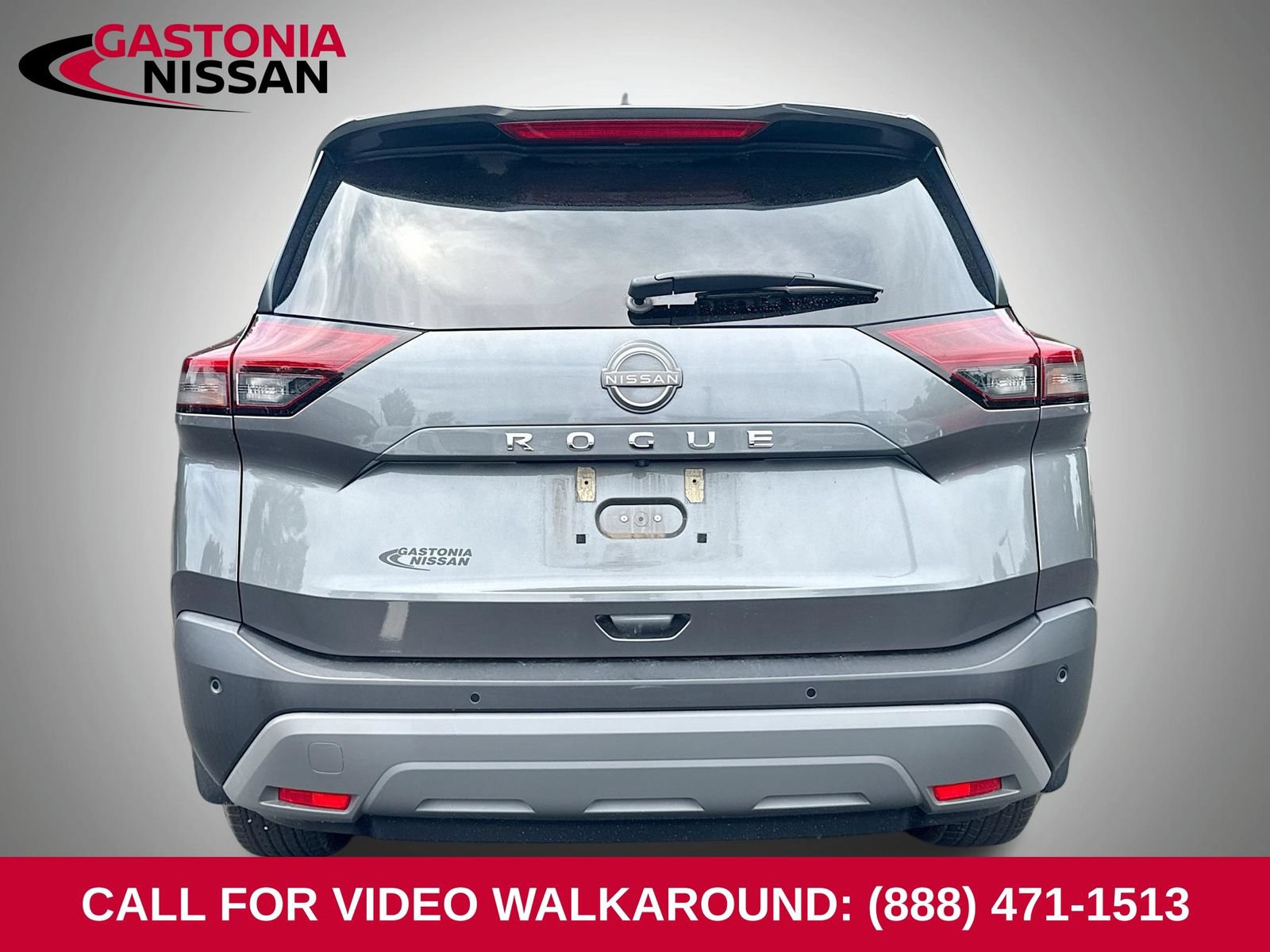 Used 2023 Nissan Rogue S FWD image 11