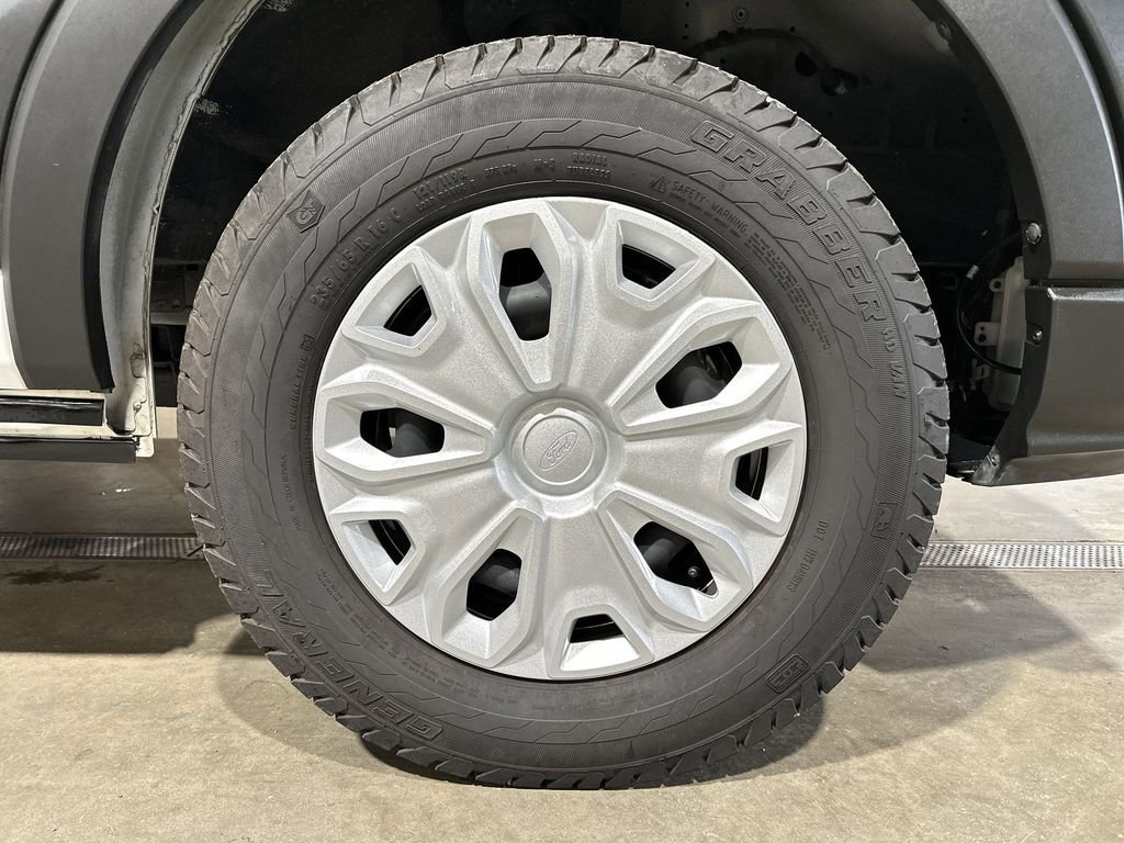 Used 2024 Ford Transit 250 Low Roof w/ Exterior Upgrade Package image 28