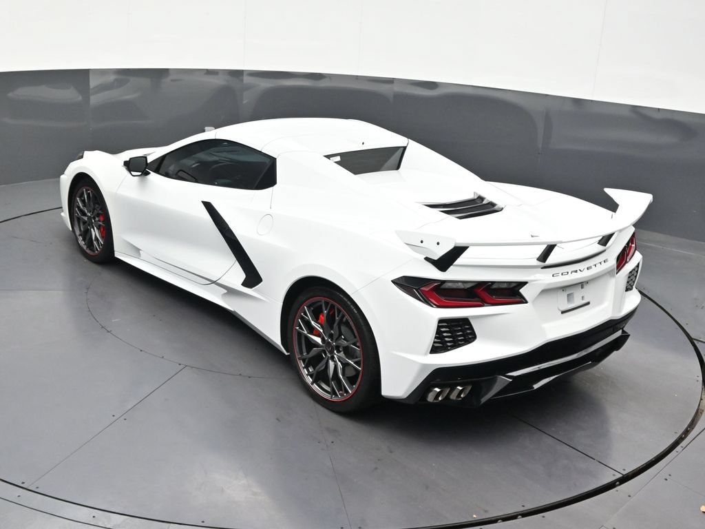 Used 2024 Chevrolet Corvette Stingray Convertible w/ 1LT RWD image 17