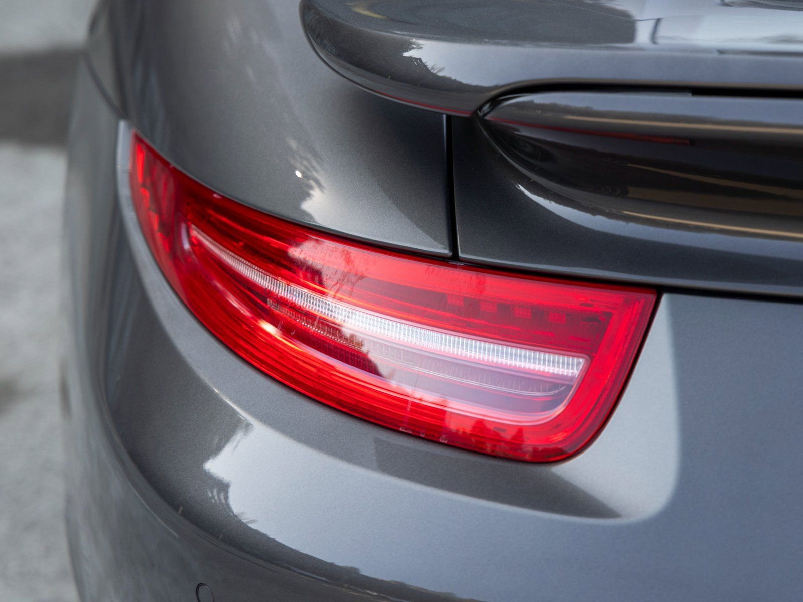 Certified 2016 Porsche 911 Turbo image 19