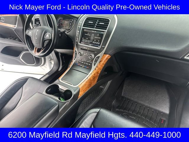 Used 2016 Lincoln MKX Reserve image 22