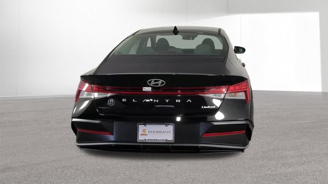 New 2026 Hyundai Elantra Limited FWD image 8