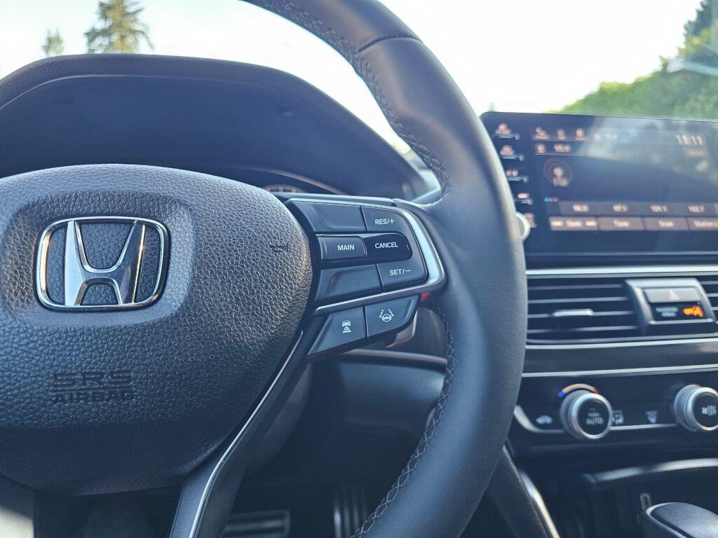 Used 2018 Honda Accord Sport image 33