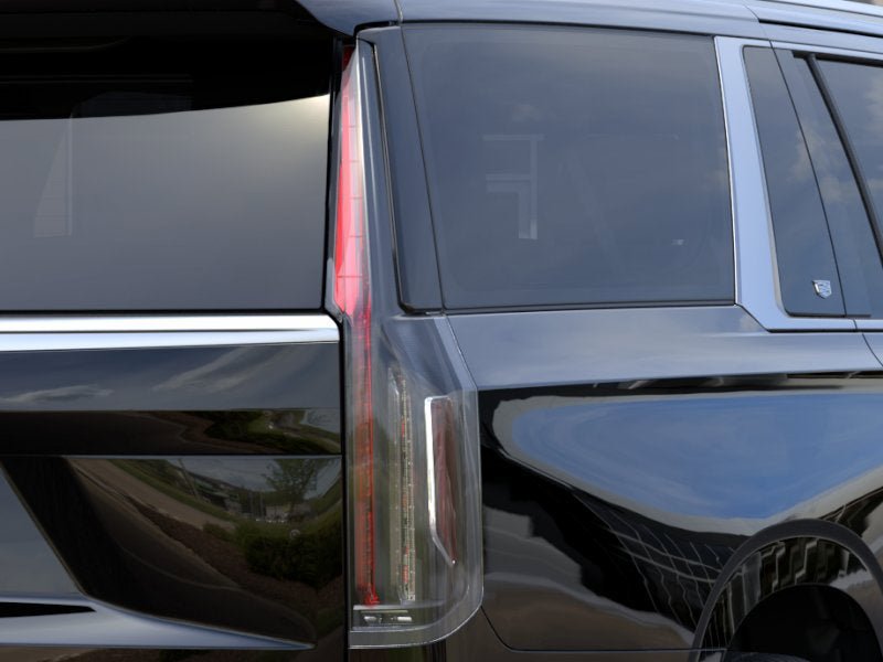 Certified 2022 Cadillac Escalade ESV Premium Luxury RWD image 11