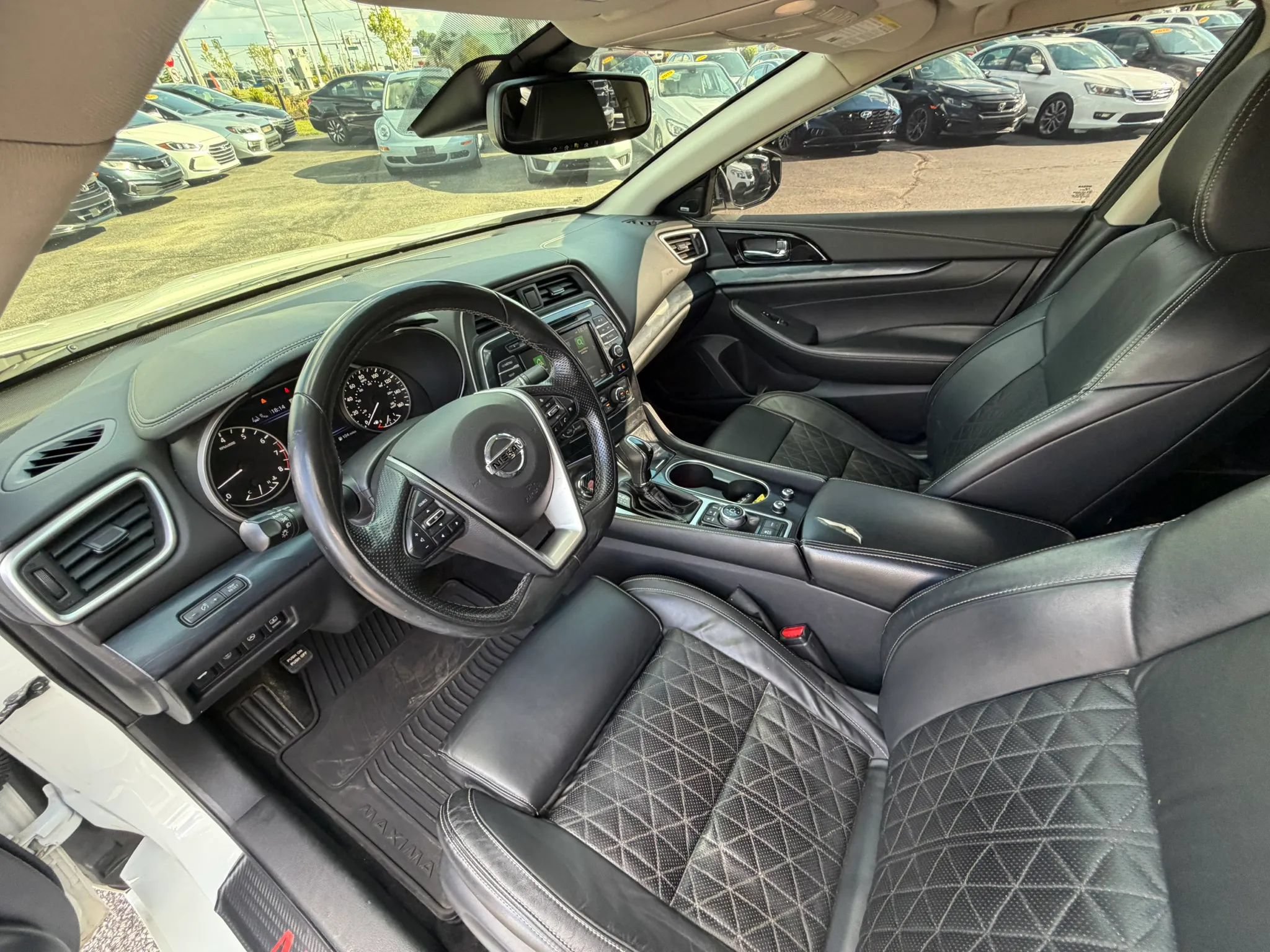 Used 2020 Nissan Maxima Platinum w/ Sport Mat Group FWD image 15