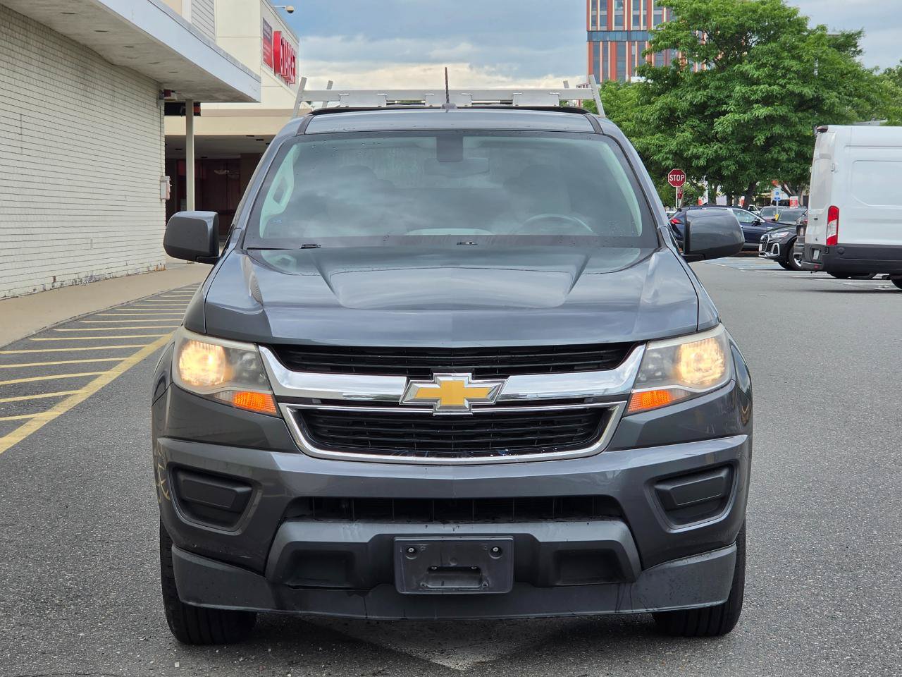 Used 2015 Chevrolet Colorado W/T w/ WT Convenience Package RWD image 2