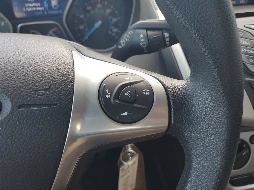 Used 2014 Ford Focus SE FWD image 20