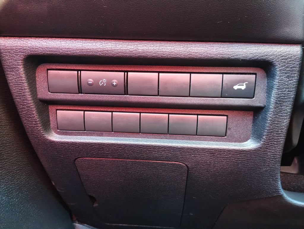 Used 2023 Mitsubishi Outlander SE AWD/4WD image 28